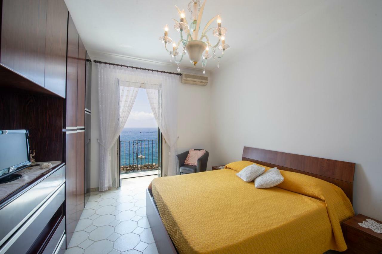 Amalfi Moon Leilighet Eksteriør bilde